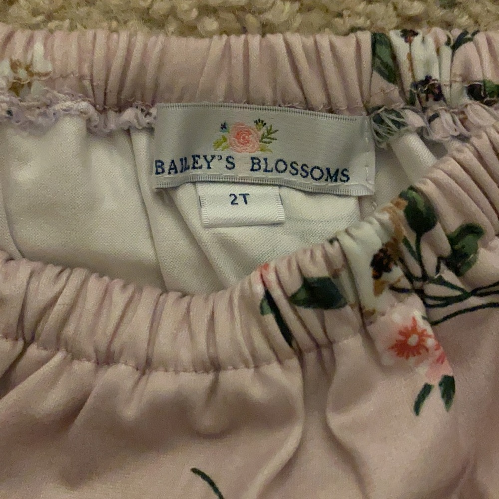 Bailey’s Blossoms onesie - Picture 2 of 4